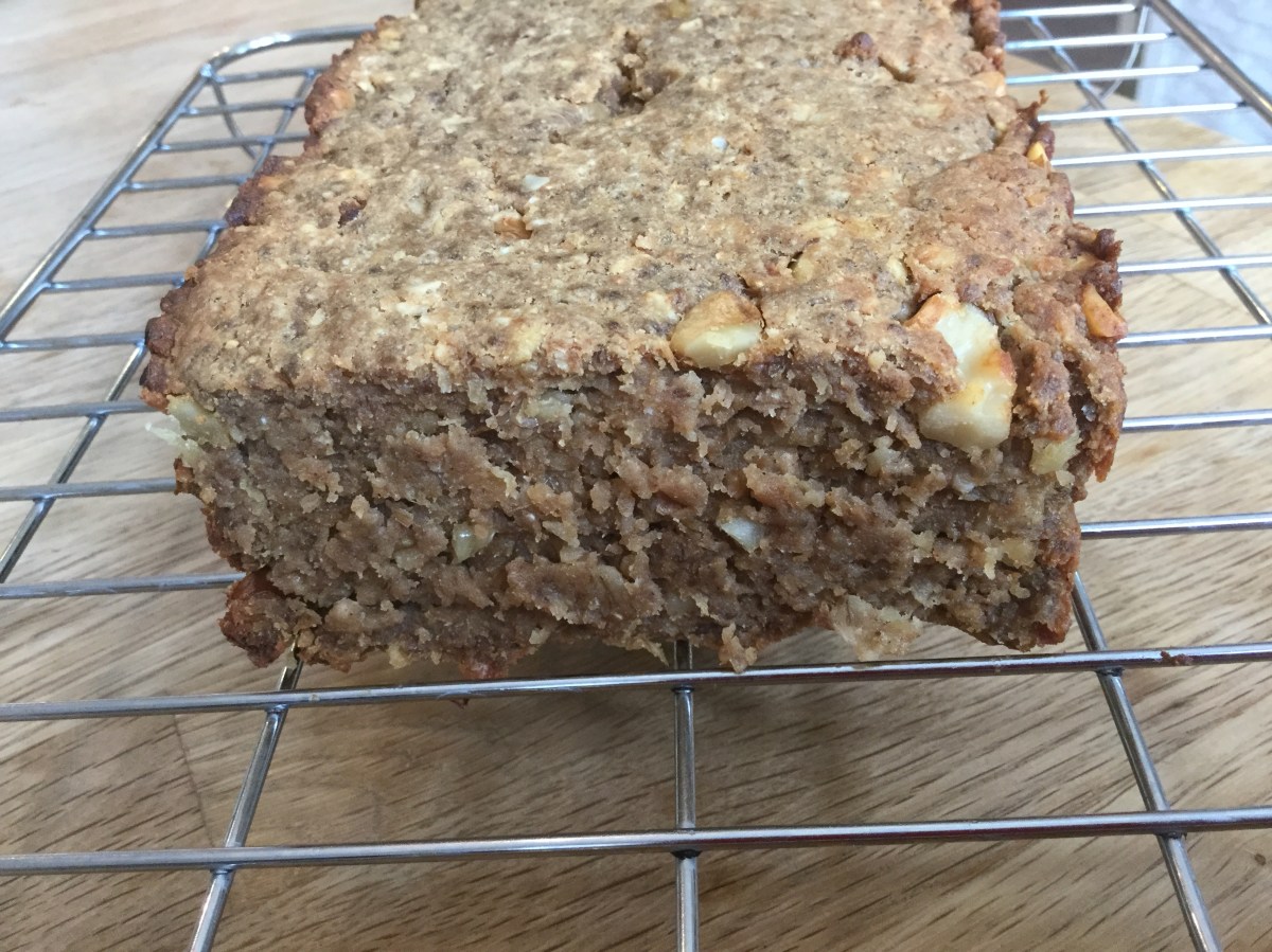 Nutrient Dense Oat, Chia and Banana&nbsp;Loaf